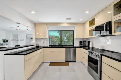 1451 NW 81st Avenue Coral Springs FL 33071