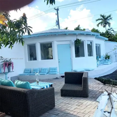 6910 Rue Notre Dame Miami Beach FL 33141