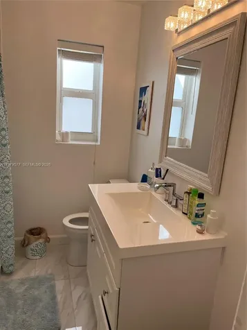 6910 Rue Notre Dame Miami Beach FL 33141
