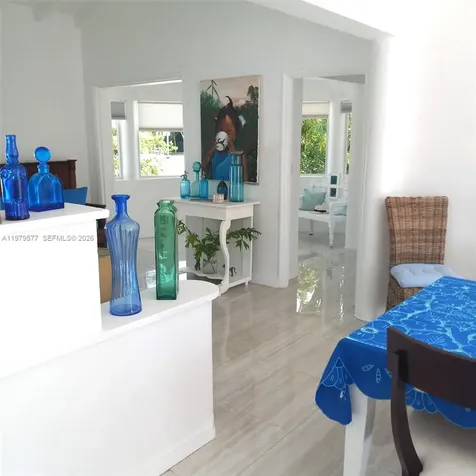 6910 Rue Notre Dame Miami Beach FL 33141