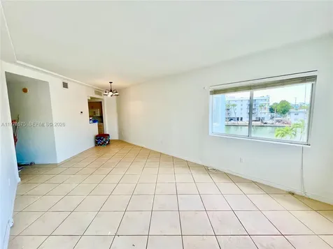 1185 Marseille Drive Miami Beach FL 33141