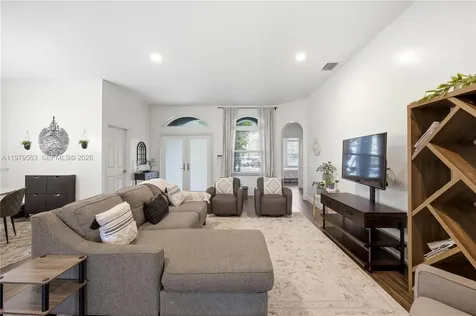 2615 SE 5th Court Homestead FL 33033