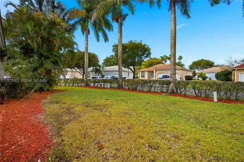 2615 SE 5th Court Homestead FL 33033