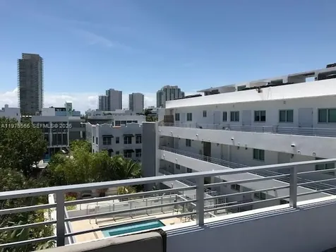 421 Meridian Avenue Miami Beach FL 33139