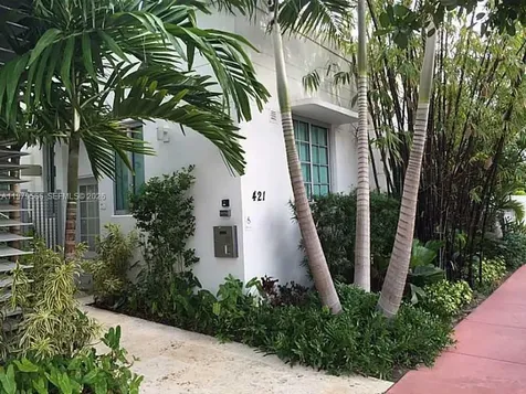 421 Meridian Avenue Miami Beach FL 33139