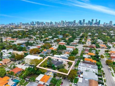 1761 SW 14th Street Miami FL 33145