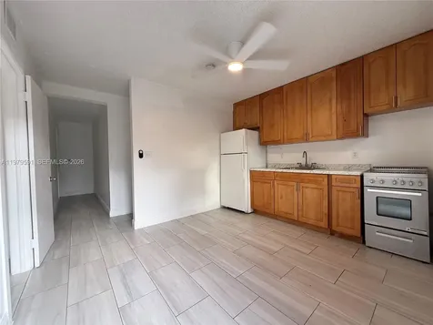 7550 NW 2nd Terrace Miami FL 33126