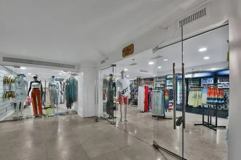 5225 Collins Avenue Miami Beach FL 33140
