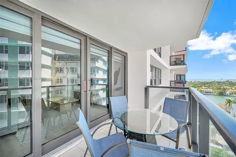 5225 Collins Avenue Miami Beach FL 33140