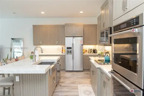 11826 SW 13th Court Pembroke Pines FL 33025