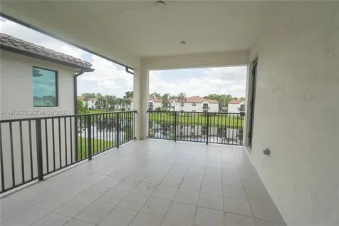 11826 SW 13th Court Pembroke Pines FL 33025