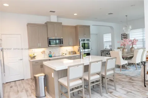 11826 SW 13th Court Pembroke Pines FL 33025