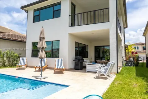 11826 SW 13th Court Pembroke Pines FL 33025