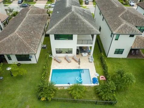 11826 SW 13th Court Pembroke Pines FL 33025