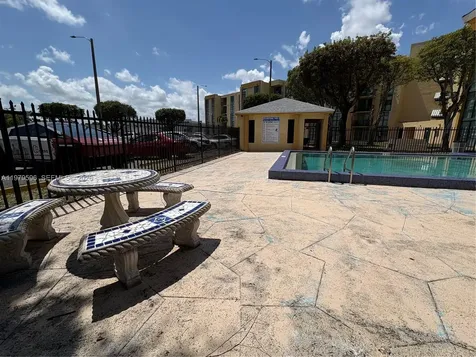 11800 SW 18th Street Miami FL 33175