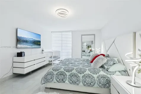 20379 W Country Club Drive Aventura FL 33180