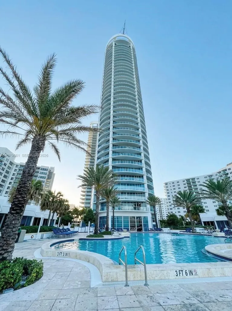 3101 S Ocean Drive Hollywood FL 33019