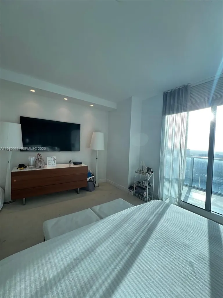 3101 S Ocean Drive Hollywood FL 33019