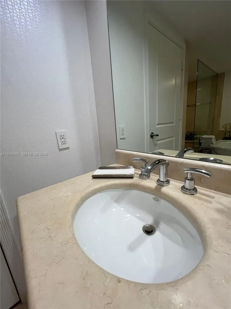 3101 S Ocean Drive Hollywood FL 33019