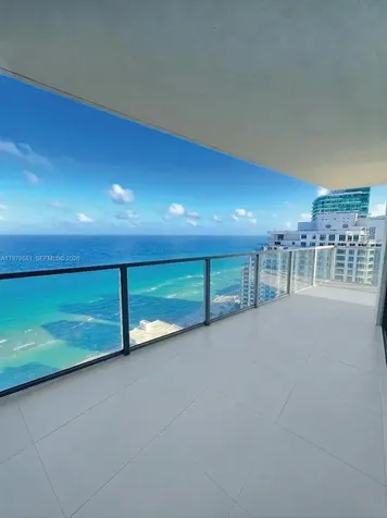 3101 S Ocean Drive Hollywood FL 33019