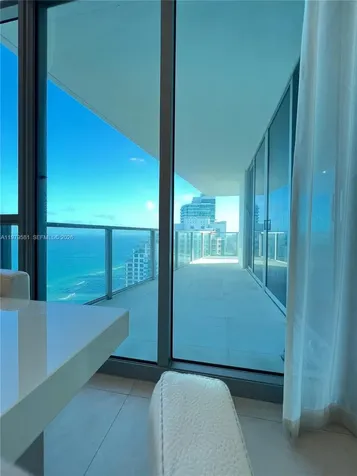 3101 S Ocean Drive Hollywood FL 33019