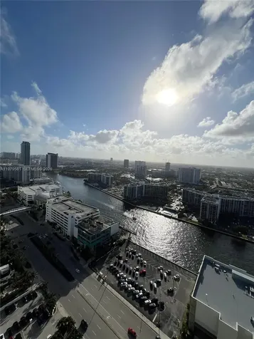 3101 S Ocean Drive Hollywood FL 33019