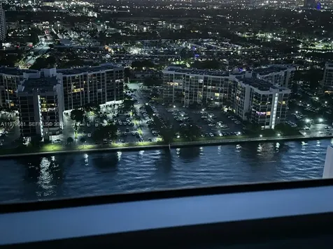 3101 S Ocean Drive Hollywood FL 33019