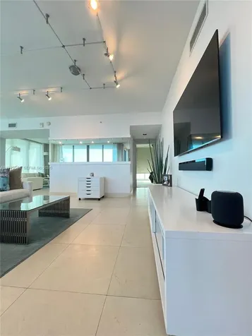 3101 S Ocean Drive Hollywood FL 33019
