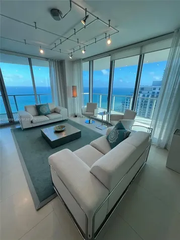 3101 S Ocean Drive Hollywood FL 33019