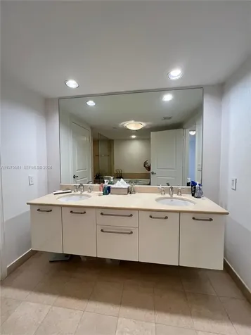 3101 S Ocean Drive Hollywood FL 33019