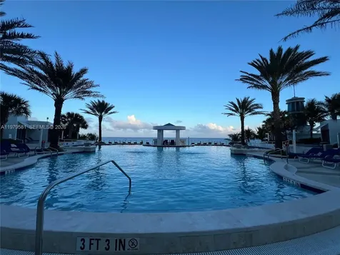 3101 S Ocean Drive Hollywood FL 33019