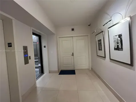 3101 S Ocean Drive Hollywood FL 33019