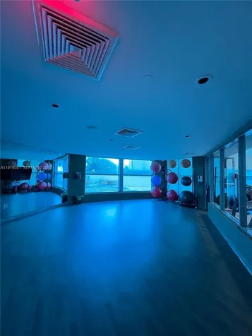 3101 S Ocean Drive Hollywood FL 33019