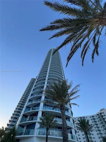 3101 S Ocean Drive Hollywood FL 33019