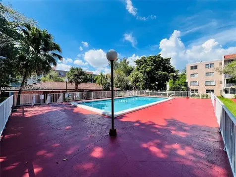 8405 NW 8th Street Miami FL 33126