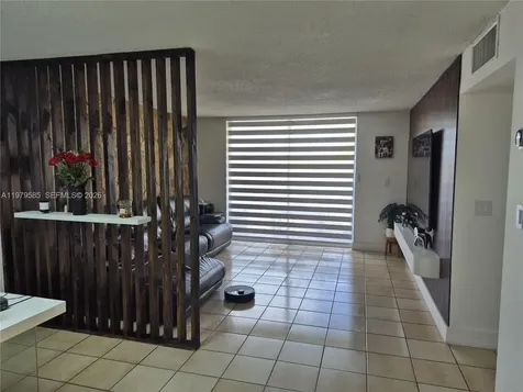 8405 NW 8th Street Miami FL 33126
