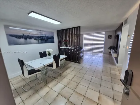 8405 NW 8th Street Miami FL 33126