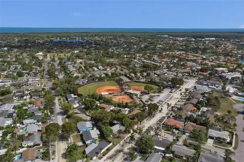 19830 SW 92nd Avenue Cutler Bay FL 33157