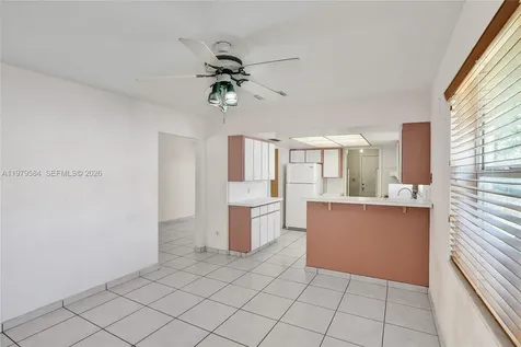 19830 SW 92nd Avenue Cutler Bay FL 33157