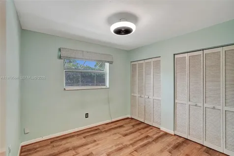 19830 SW 92nd Avenue Cutler Bay FL 33157