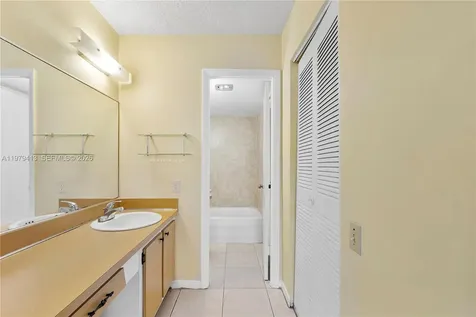 9091 Lime Bay Boulevard Tamarac FL 33321
