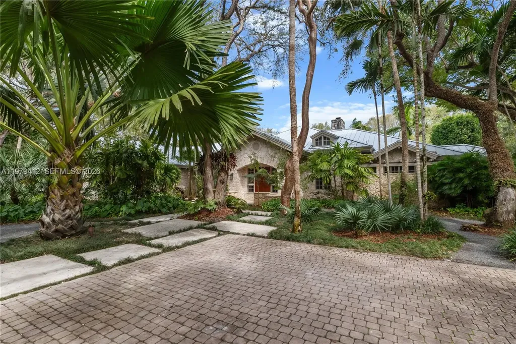 10225 Coral Creek Road Coral Gables FL 33156