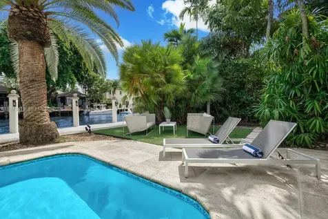 168 Fiesta Way Fort Lauderdale FL 33301
