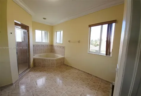 2864 SW 138th Path Miami FL 33175
