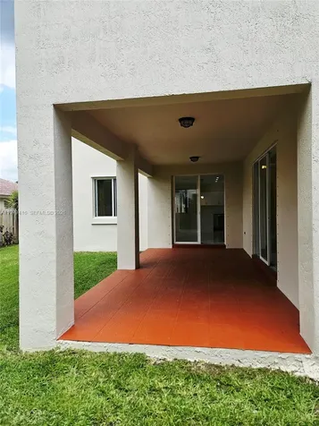 2864 SW 138th Path Miami FL 33175