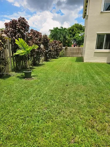 2864 SW 138th Path Miami FL 33175