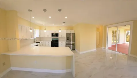 2864 SW 138th Path Miami FL 33175