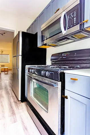 7720 Harding Avenue Miami Beach FL 33141