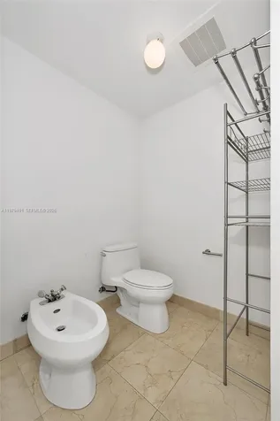 19400 Turnberry Way Aventura FL 33180