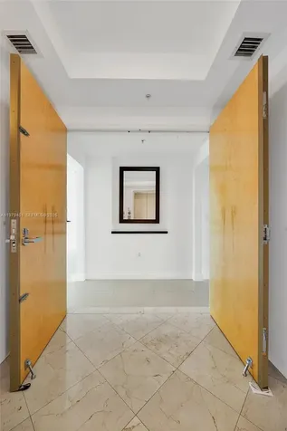 19400 Turnberry Way Aventura FL 33180